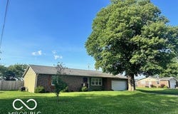 9490 N Keith Drive W, Columbus, IN 47203