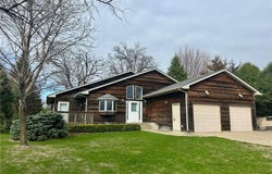 732 Hi Park Avenue, Red Wing, MN 55066