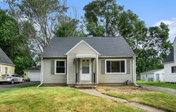 932 Parker Avenue, Kalamazoo, MI 49008