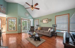 19 HUNTLEY Circle, DOVER, DE 19901