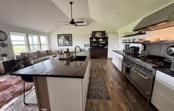 2551 SCULL RD, Martindale, TX 78655