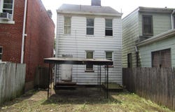 1220 Thelma St, Marshall Shadeland, PA 15212