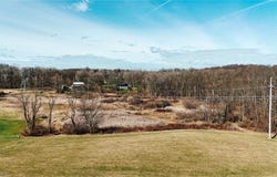 V/L Granger Road, Medina, OH 44256