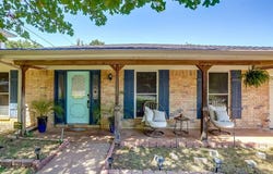 2501 Summit View Drive, Bedford, TX 76021
