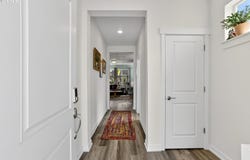 1760 N BROADWAY St, Estacada, OR 97023