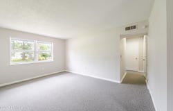 6101 Blevins Gap Rd, Louisville, KY 40272