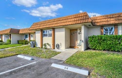 5780 Fernley Drive W, West Palm Beach, FL 33415