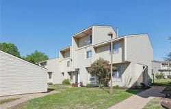 5624 Brookdale Drive N, Brooklyn Park, MN 55443