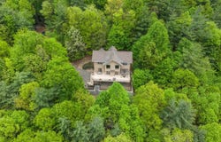 132 Vacation Way, Millers Creek, NC 28651