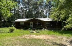 366 Floyd Strickland, Ellisville, MS 39437
