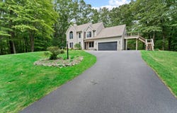 12 Bog Meadow Run, Saratoga Springs, NY 12866