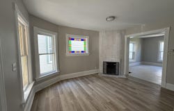 1537 E Irving Pl, Milwaukee, WI 53202