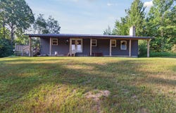 23901 22 Mile Road, Paris, MI 49338