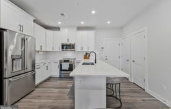 43728 TRANSIT Square, ASHBURN, VA 20147