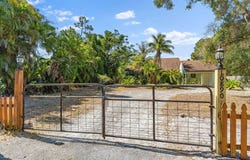 10890 SE Linden Street, Jupiter, FL 33469