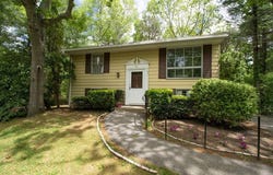 96 Esta Rd, Plymouth, MA 02360
