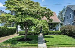 23 Jackson Street, Fair Haven, NJ 07704