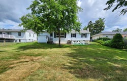 233 McConnell Avenue, Muskegon, MI 49445