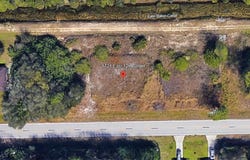 1721/1723 E 12th Street, Lehigh Acres, FL 33972