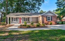 419 W Burnette Avenue, Enfield, NC 27823