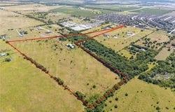 1001 Ovilla Road, Waxahachie, TX 75167