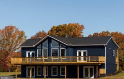 110 LEE DRIVE, LINDEN, VA 22642