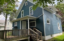 617 N Madison Street, Lapeer, MI 48446