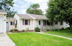 111 4th Street N, Grove City, MN 56243