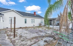 303 E POLK AVENUE, LAKE WALES, FL 33853