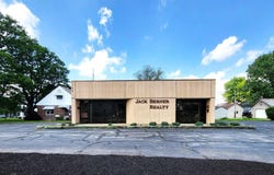 402 Pine Street, Greenville, OH 45331