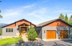 374 UPPER RIDGE Road, Alpine, WY 83128