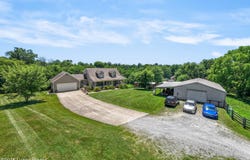 303 Bart Smith Rd, Smithfield, KY 40068