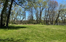 16 Walnut St, Smith, PA 15021