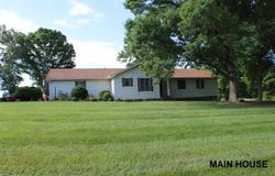 112 & 124 Windsor Way, Dobson, NC 27017