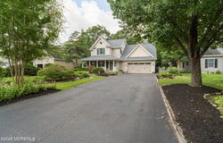 223 Hilliard Boulevard, Manahawkin, NJ 08050