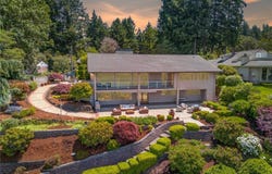6638 Hilltop Lane, Lakewood, WA 98499