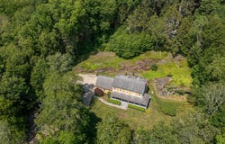 18 Tunnel Road, Roxbury, CT 06783