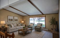 111 W Monroe Street, Mauston, WI 53948