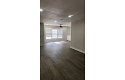 608 W Baldridge Street, Ennis, TX 75119