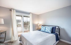4 East 20TH STREET, BARNEGAT LIGHT, NJ 08006