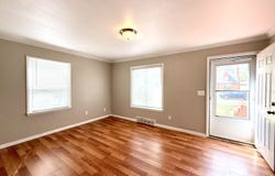 15860 Lexington, Redford, MI 48239