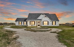 36244 COCHRAN Road, Waller, TX 77484