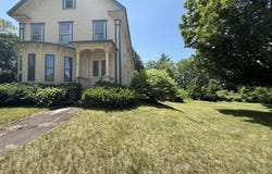 50 W Terrace Street, Claremont, NH 03743