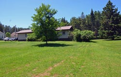 544 High Street, Paris, ME 04281