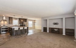 322 Mosswood Ln, IA 52246