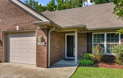 5815 Shepherd Crossing Dr, Louisville, KY 40219