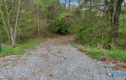 2215 Lookout Mountain Drive, Scottsboro, AL 35769