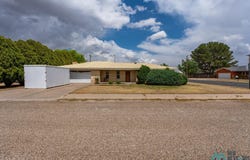 1813 Main Place, Portales, NM 88130
