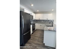 575 RIVER HILL Drive, Welaka, FL 32193
