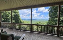 658 Green Point Lane, Boomer, NC 28606